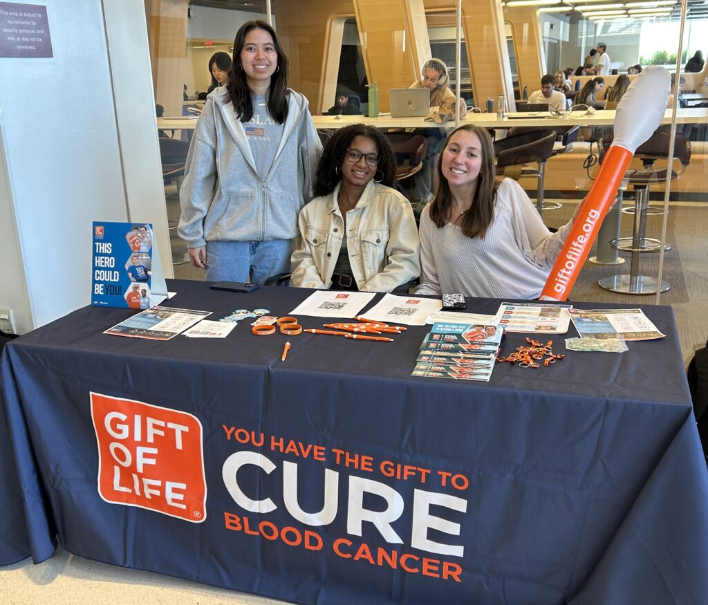 Beta Nu Chapter Members tabling for Gift of Life