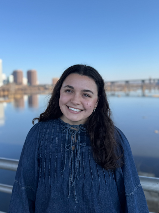 Ava Gatewood Headshot