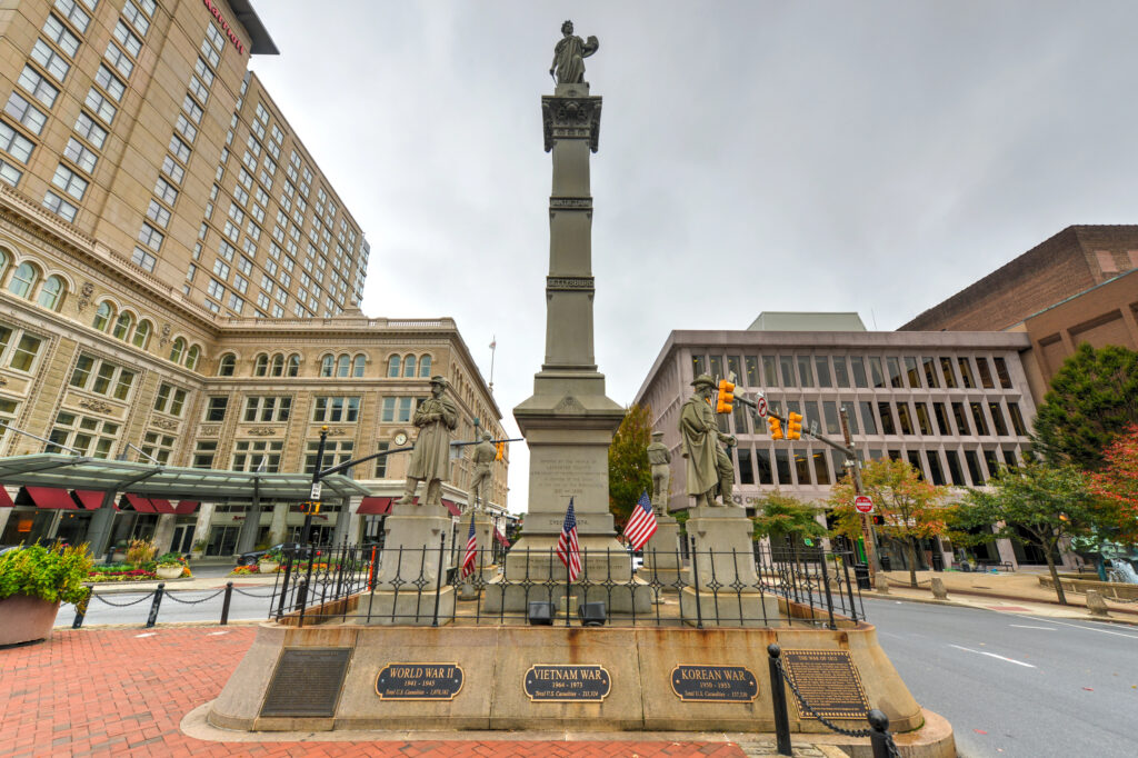 Image of Lancaster Soldiers and Sailors Monument 